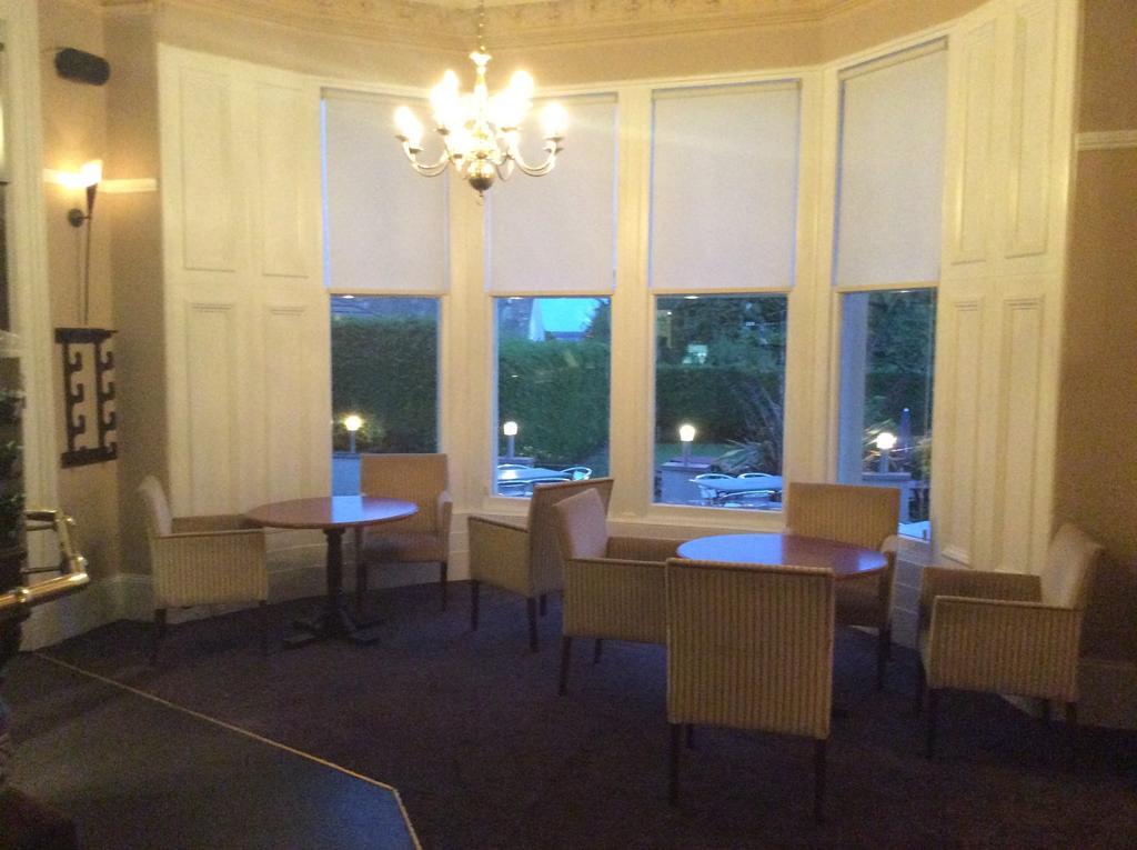 Taychreggan Hotel Dundee Eksteriør bilde
