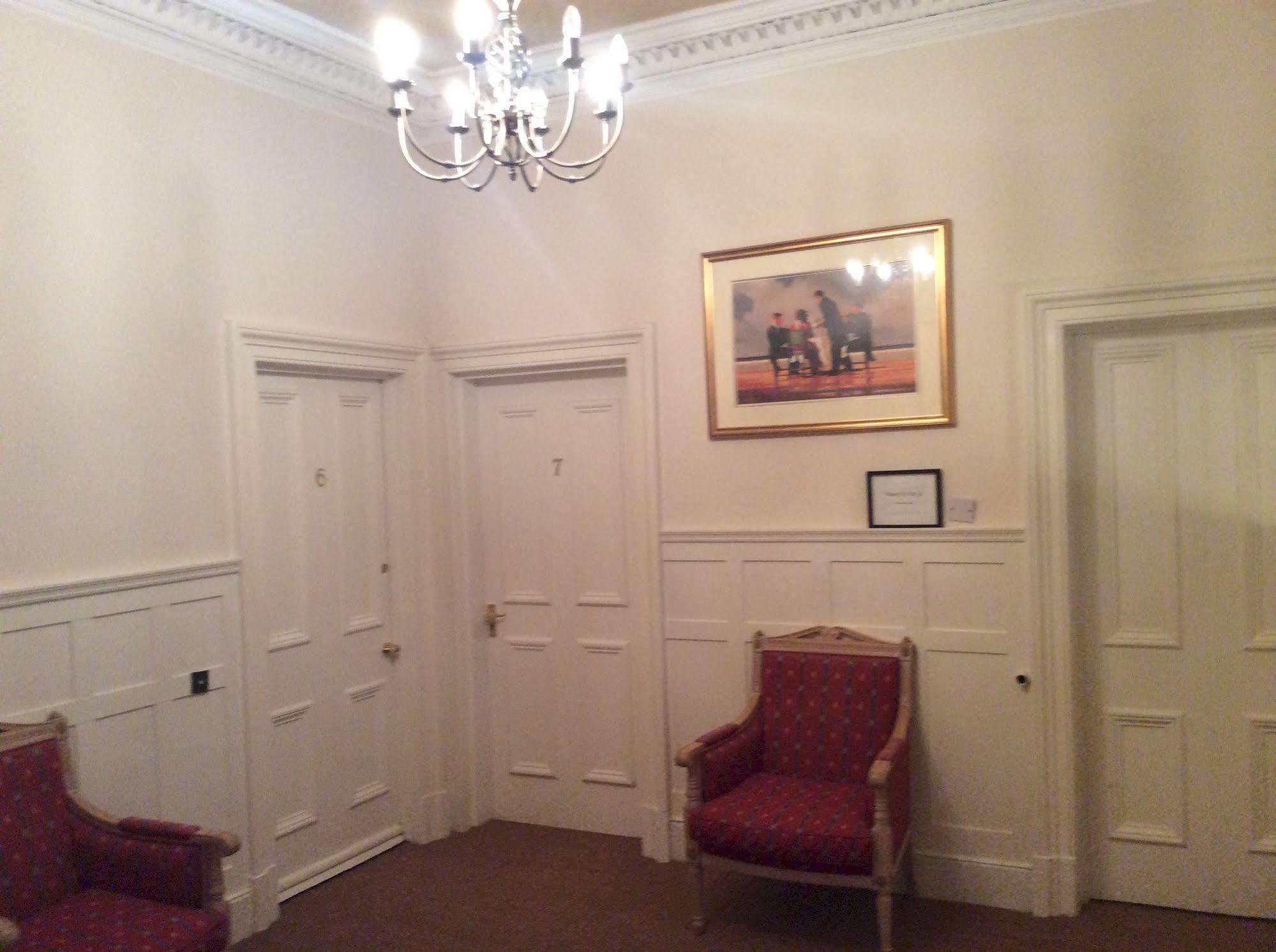 Taychreggan Hotel Dundee Eksteriør bilde