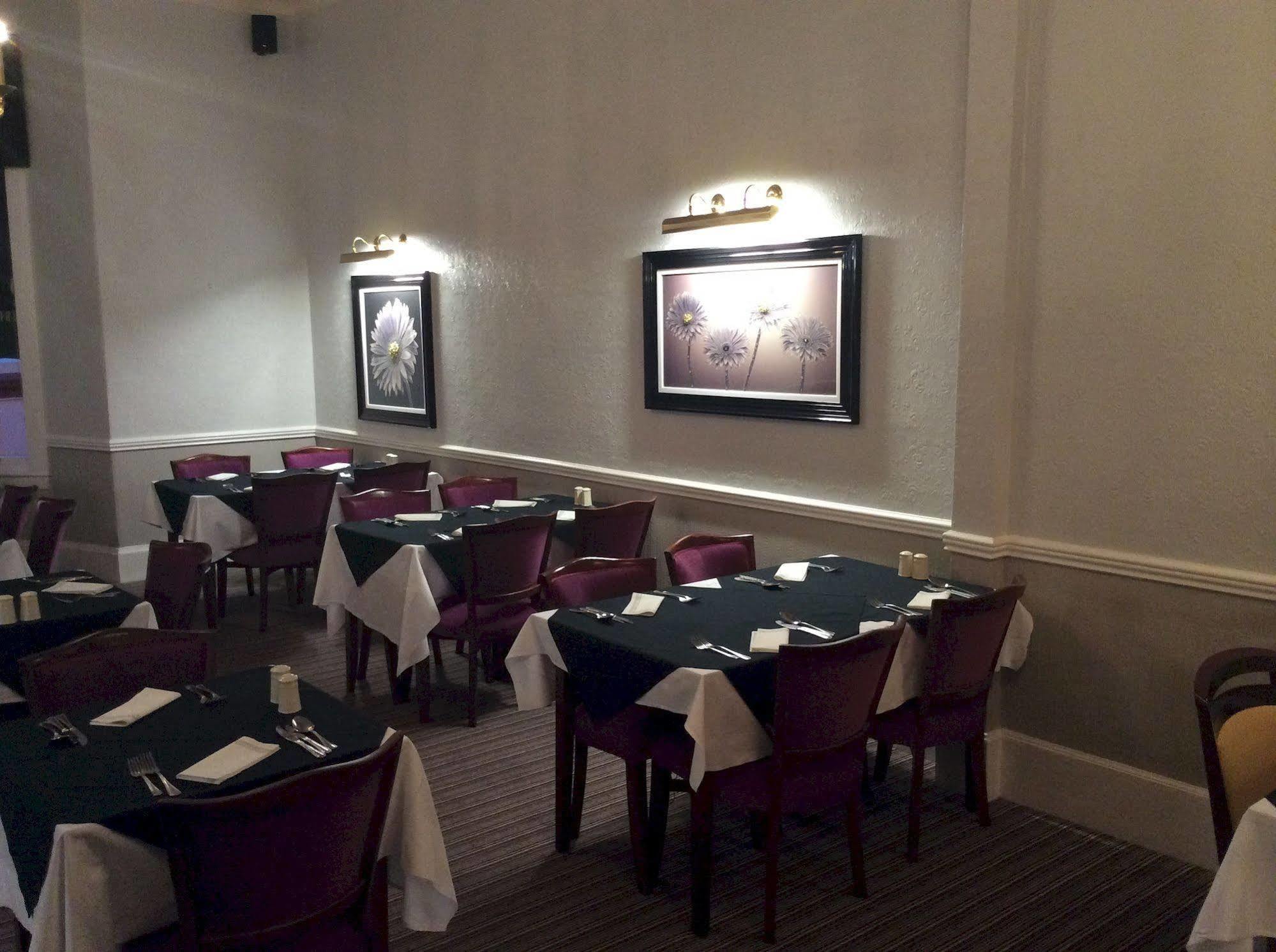 Taychreggan Hotel Dundee Eksteriør bilde