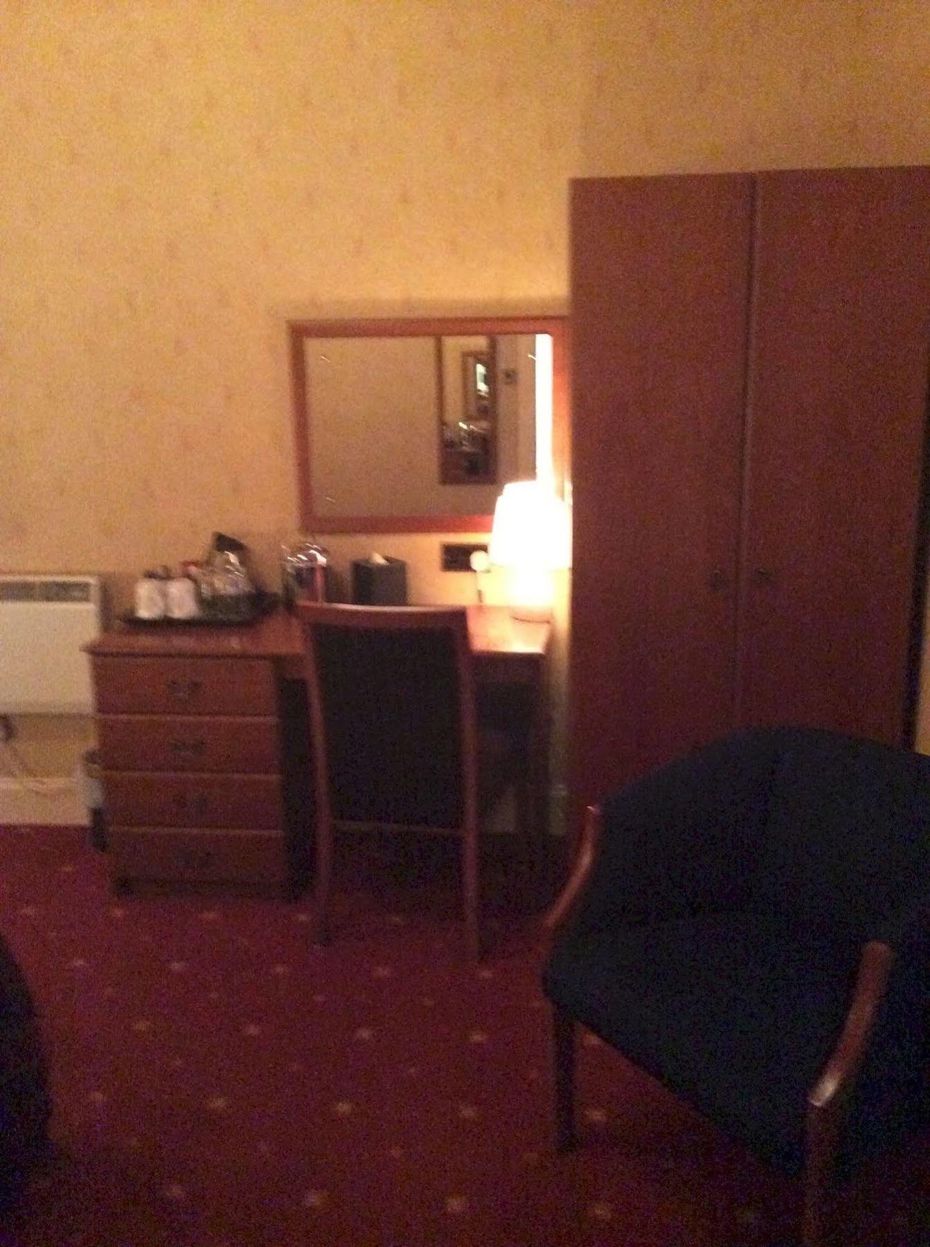 Taychreggan Hotel Dundee Eksteriør bilde