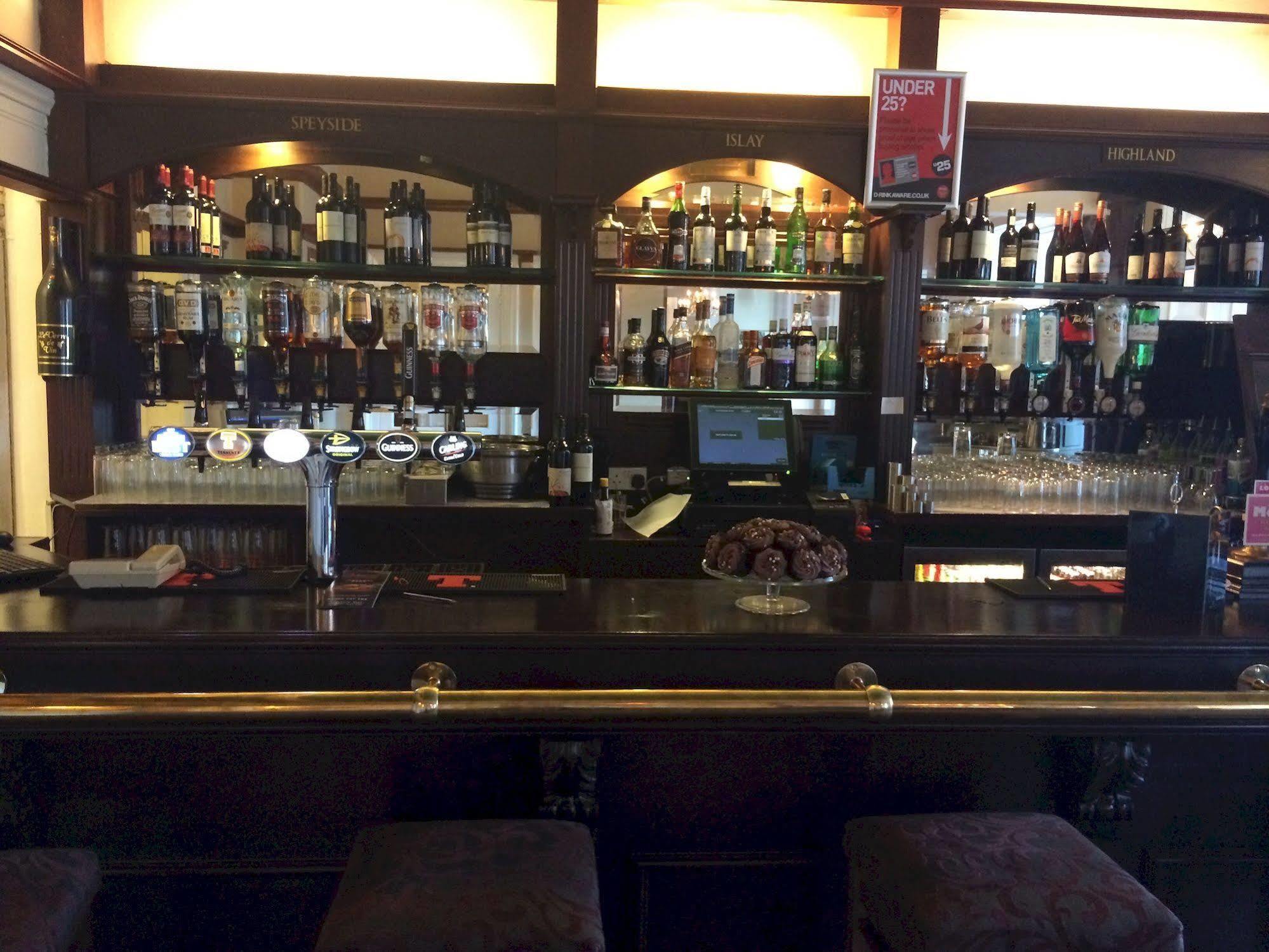 Taychreggan Hotel Dundee Eksteriør bilde